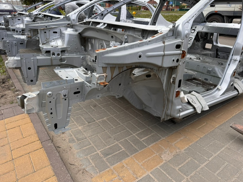 Лонжерон - фото 2