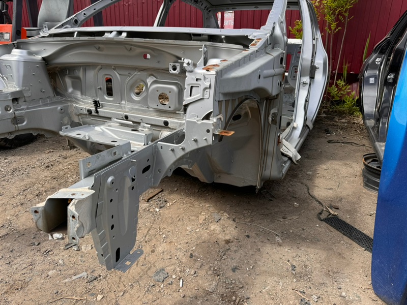 Лонжерон - фото 1