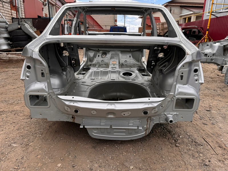 Задняя часть кузова - фото 2