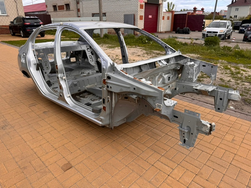 Передняя часть кузова - фото 3