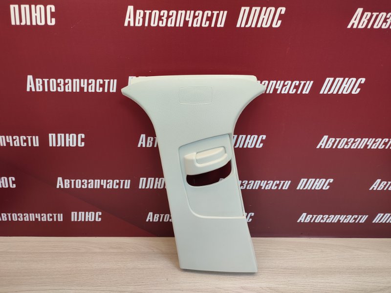 Обшивка средней стойки - фото 1