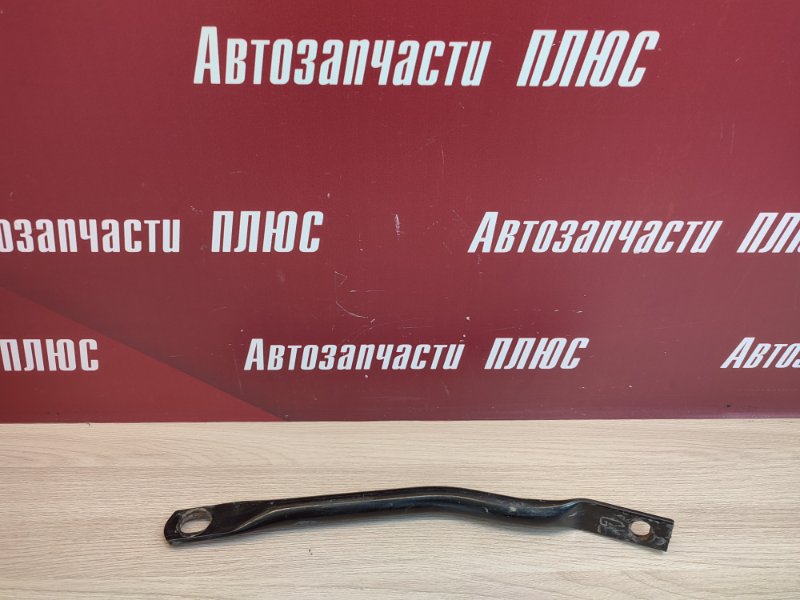 Кронштейн подрамника - фото 1