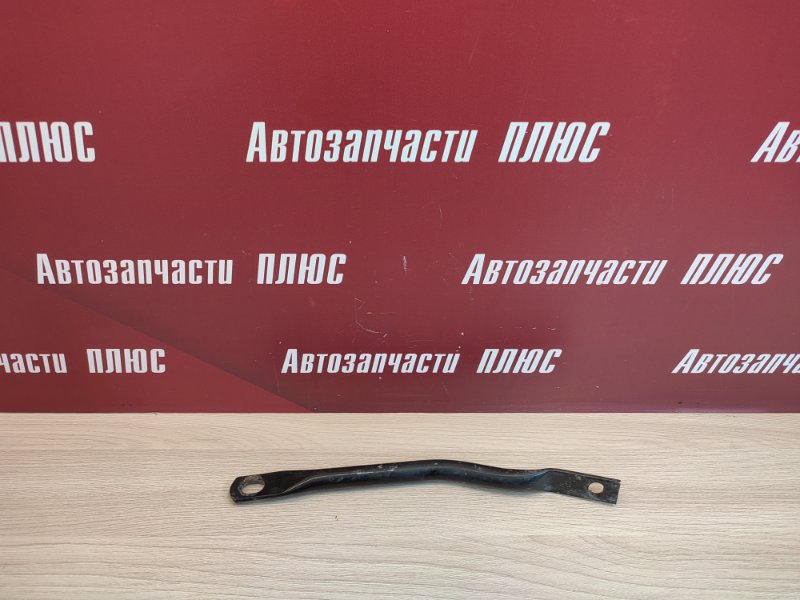 Кронштейн подрамника - фото 1