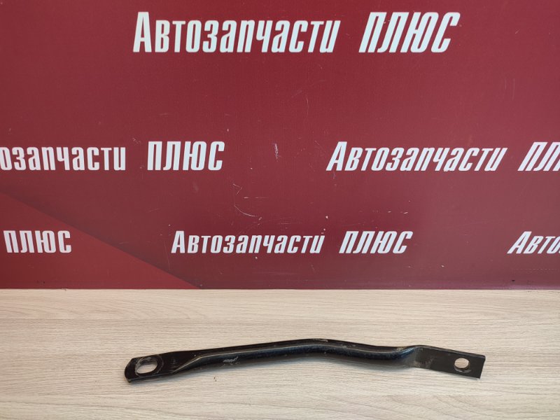 Кронштейн подрамника - фото 1