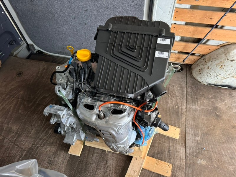 Двигатель в сборе - фото 1