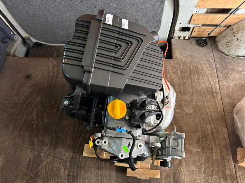 Двигатель в сборе - фото 2