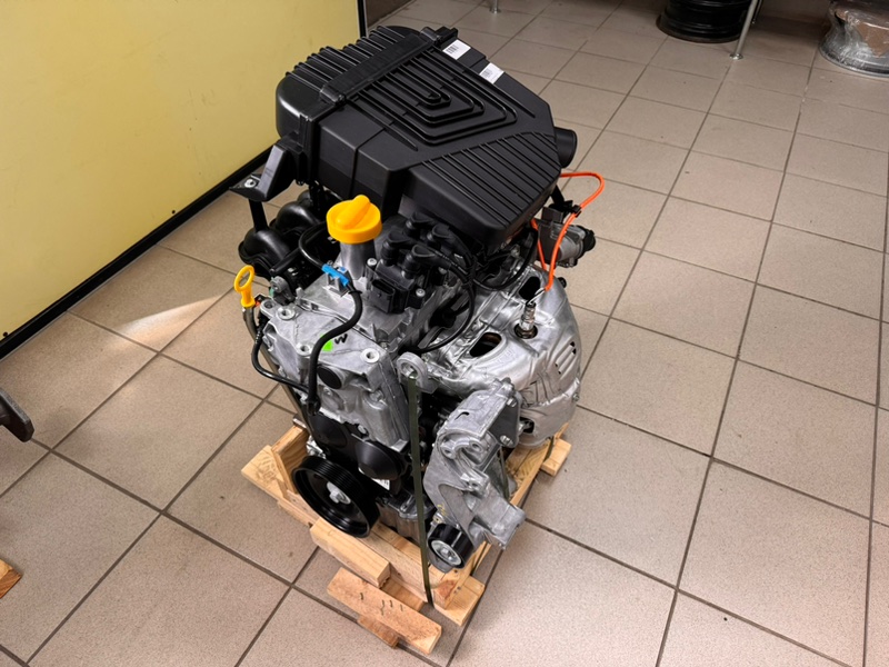 Двигатель в сборе - фото 1