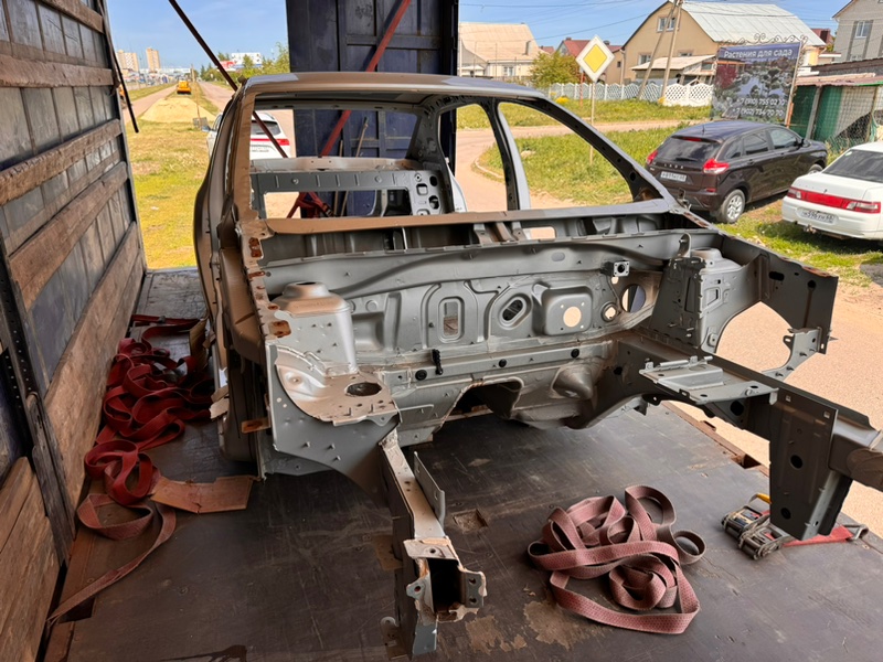 Кузов на запчасти - фото 7
