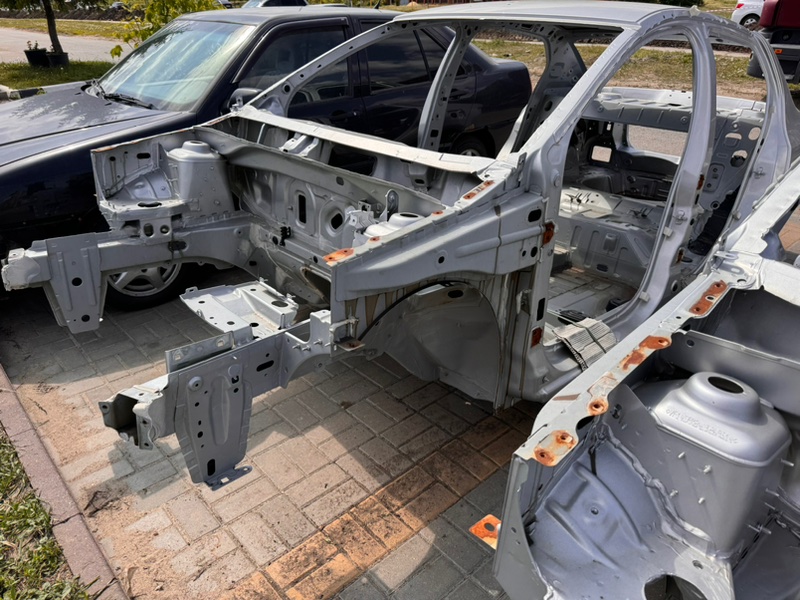 Лонжерон - фото 1