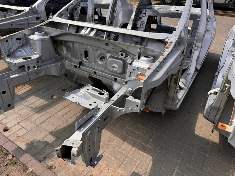 Лонжерон - фото 2