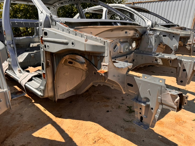 Лонжерон - фото 1