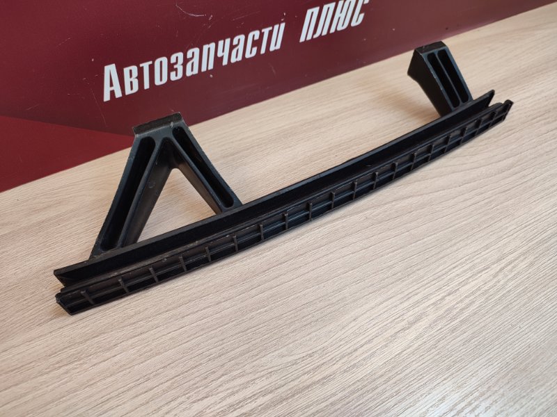 Направляющая стекла двери - фото 4