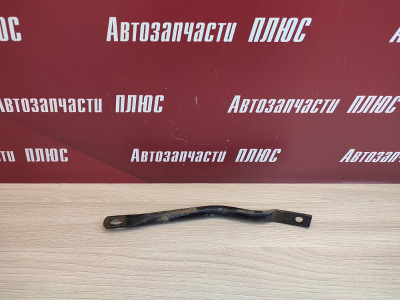 Кронштейн подрамника - фото 1