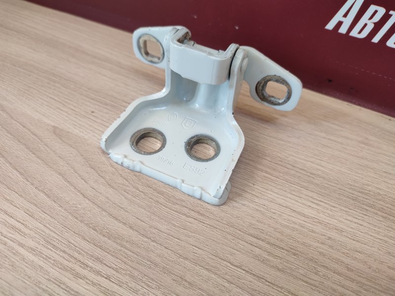 Петля двери - фото 4