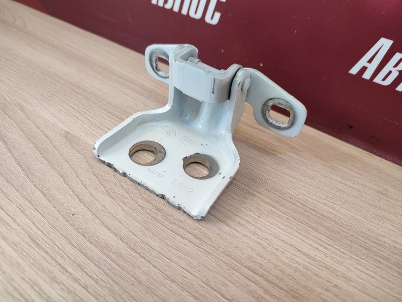 Петля двери - фото 4