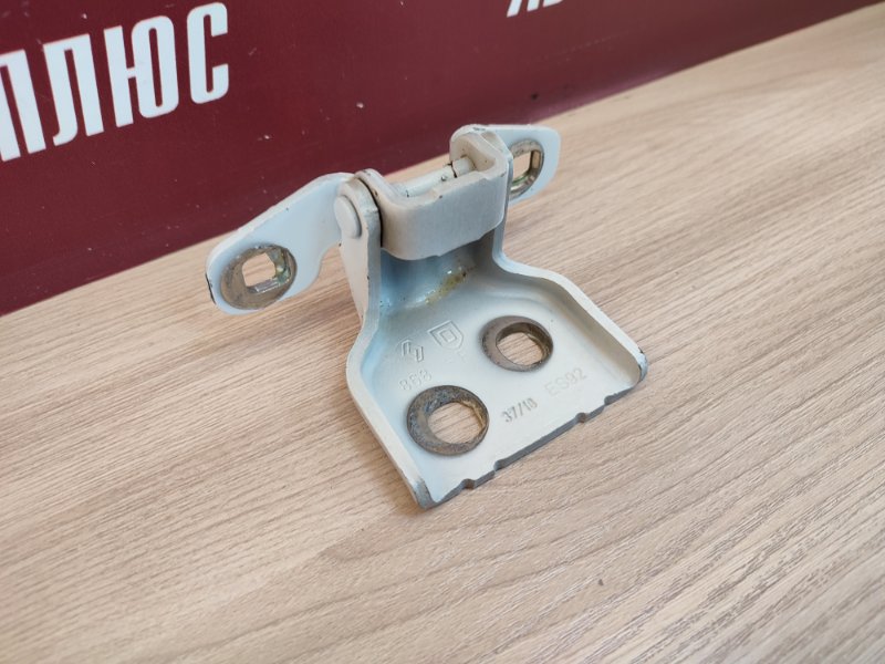 Петля двери - фото 5