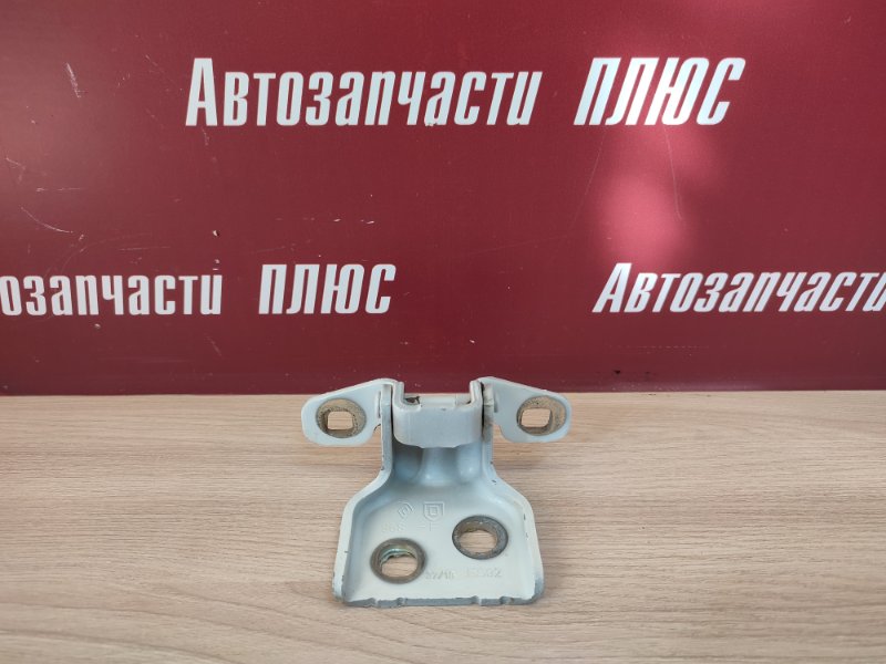 Петля двери - фото 1