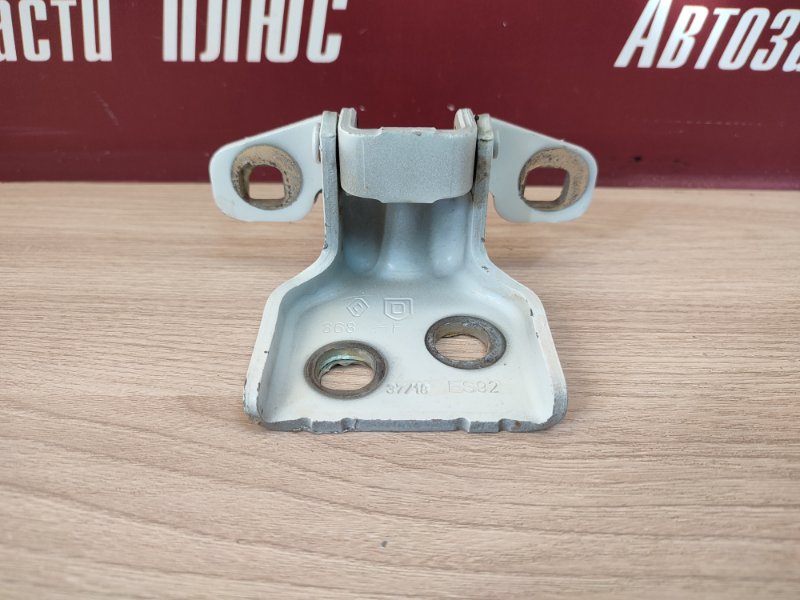 Петля двери - фото 2