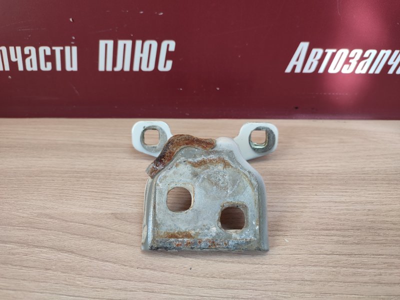 Петля двери - фото 7