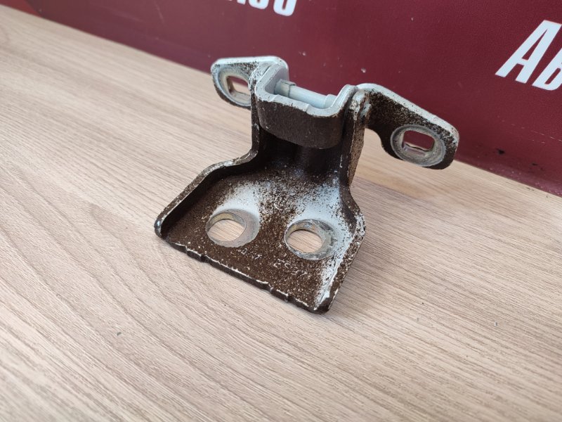 Петля двери - фото 4