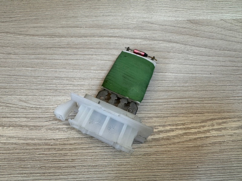 Резистор отопителя - фото 7