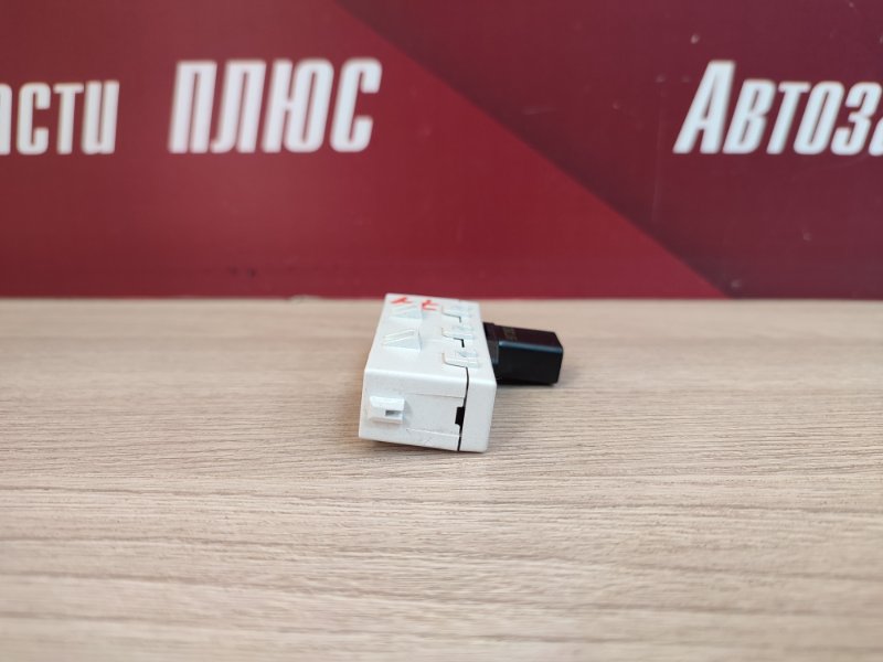 Датчик ремня безопасности - фото 7