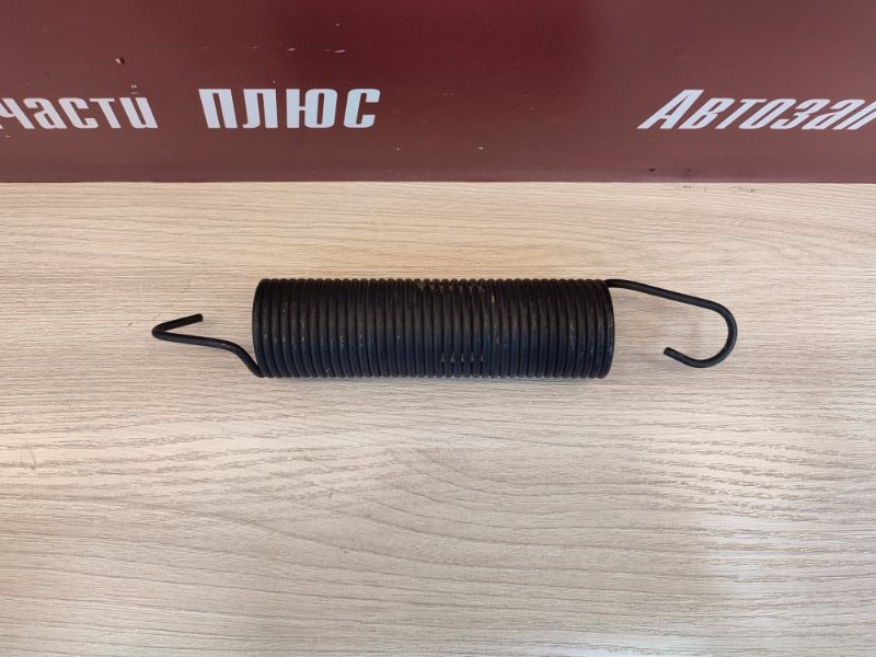 Пружина крышки багажника - фото 2