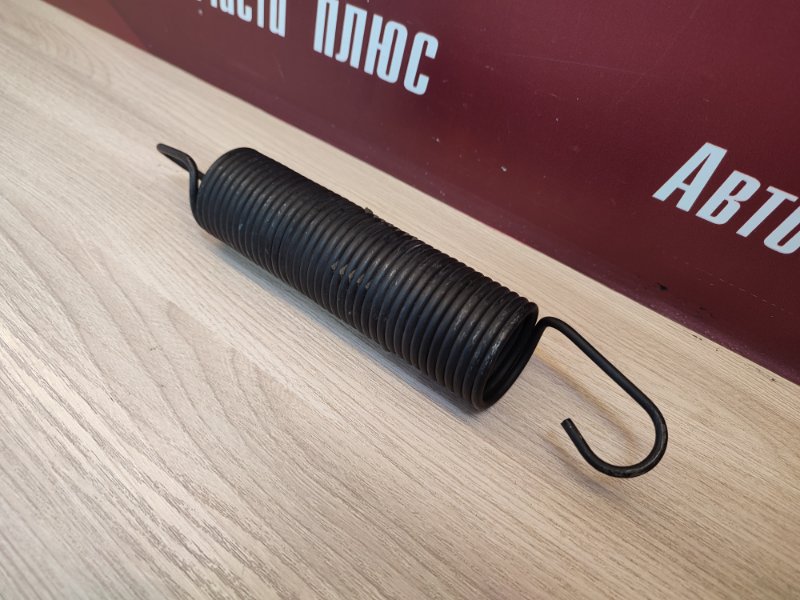 Пружина крышки багажника - фото 3