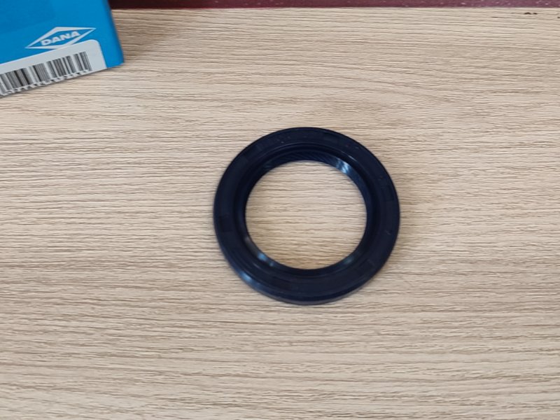 сальник коленвала - фото 2