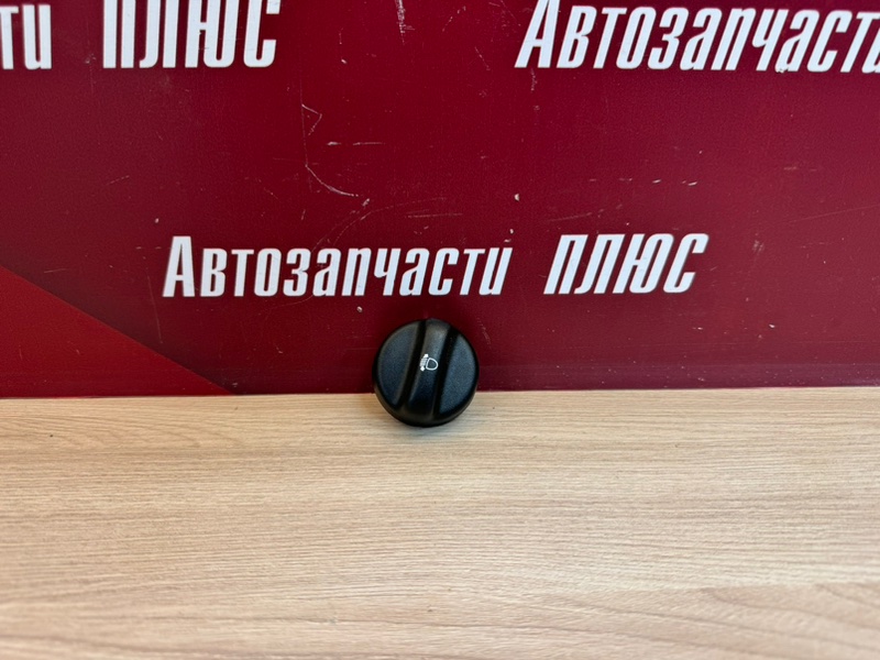 Кнопка корректора фар - фото 1