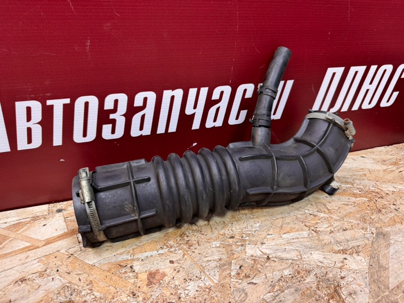 Патрубок воздушного фильтра - фото 3