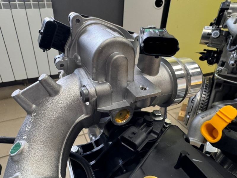 Дроссельная заслонка - фото 7