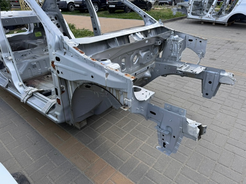 Лонжерон - фото 1