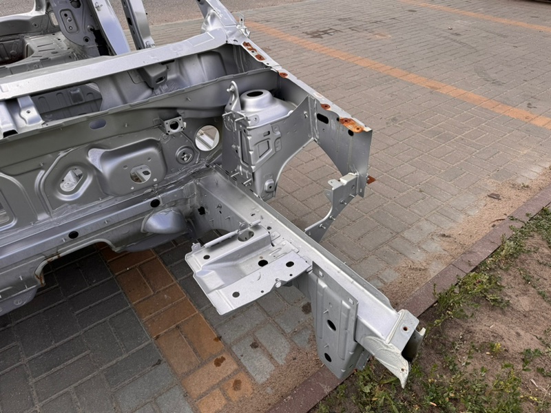 Лонжерон - фото 2