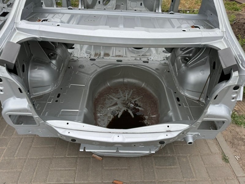 Задняя панель - фото 3