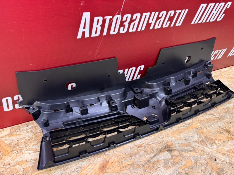 Решетка радиатора - фото 7