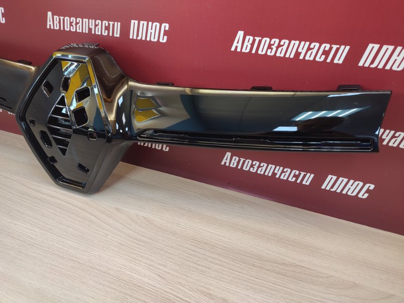 Накладка решетки радиатора - фото 2