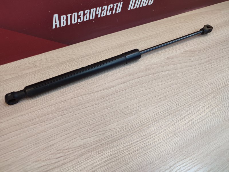 Амортизатор багажника - фото 5