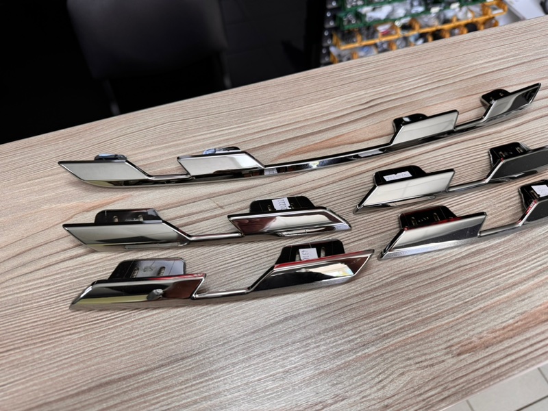 Хром решетки радиатора - фото 3