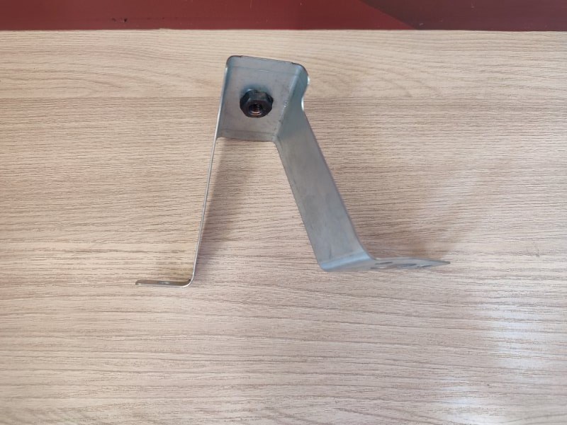 Кронштейн крыла - фото 2