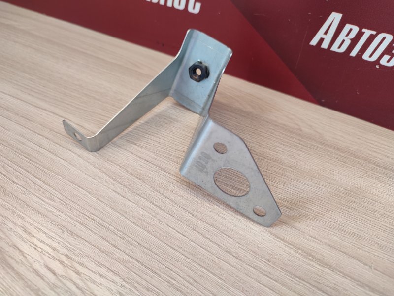 Кронштейн крыла - фото 3