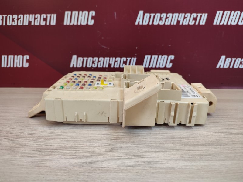 Блок предохранителей салона - фото 5