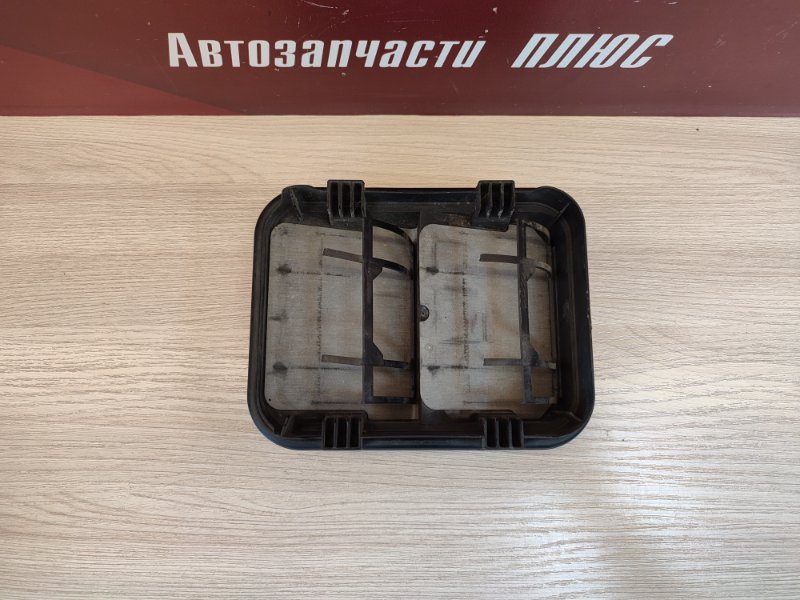 Клапан вентиляции салона - фото 6
