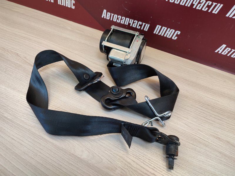 Ремень безопасности - фото 3
