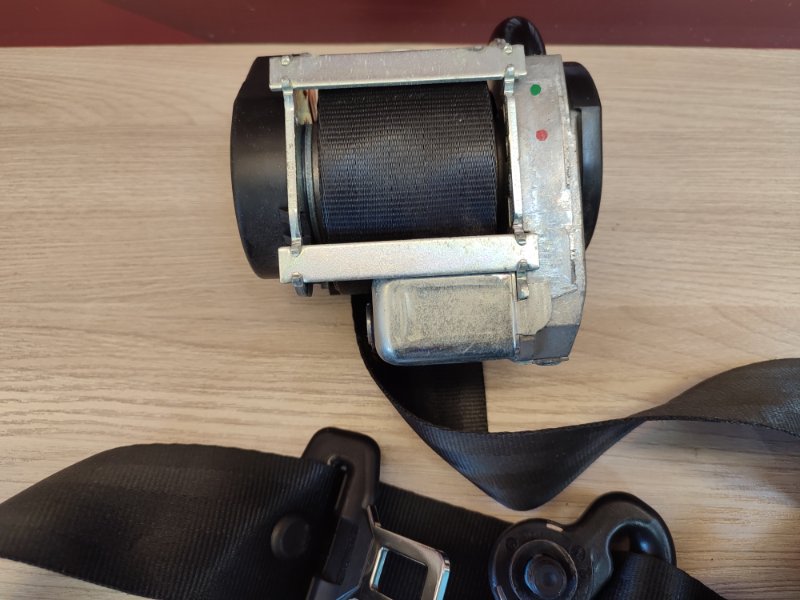 Ремень безопасности - фото 6