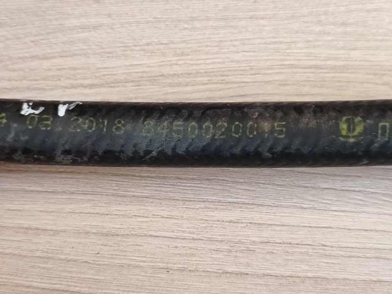 Шланг вакуумного усилителя - фото 9