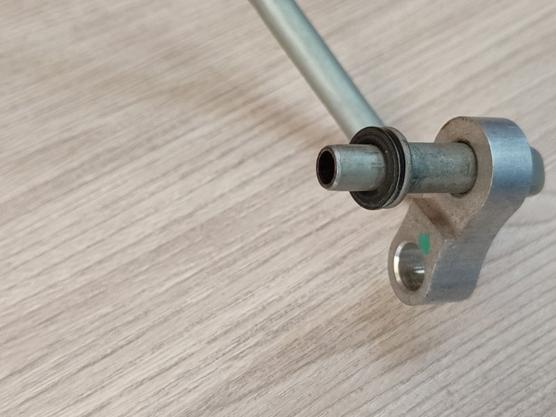 Трубка системы охлаждения - фото 3