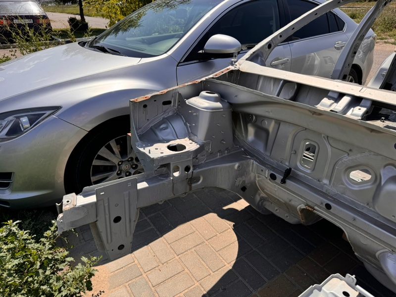 Лонжерон - фото 1