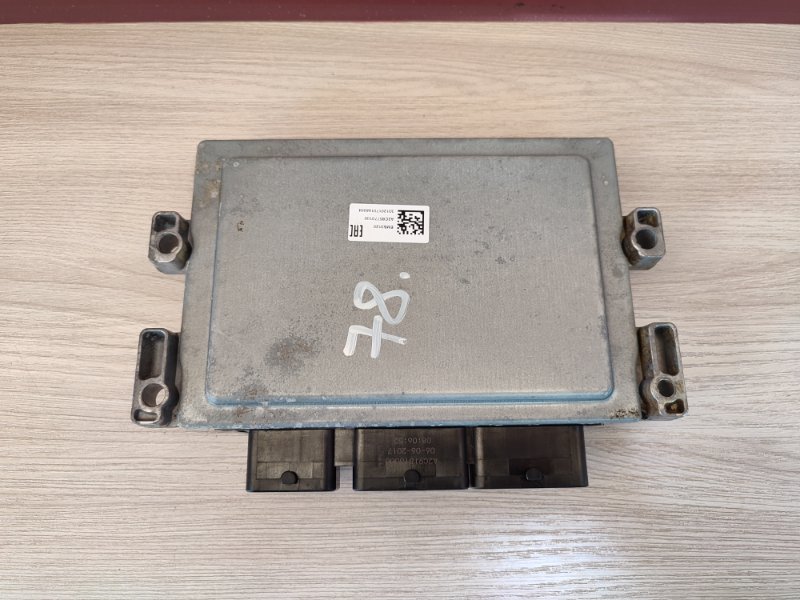 Блок управления двигателем - фото 6