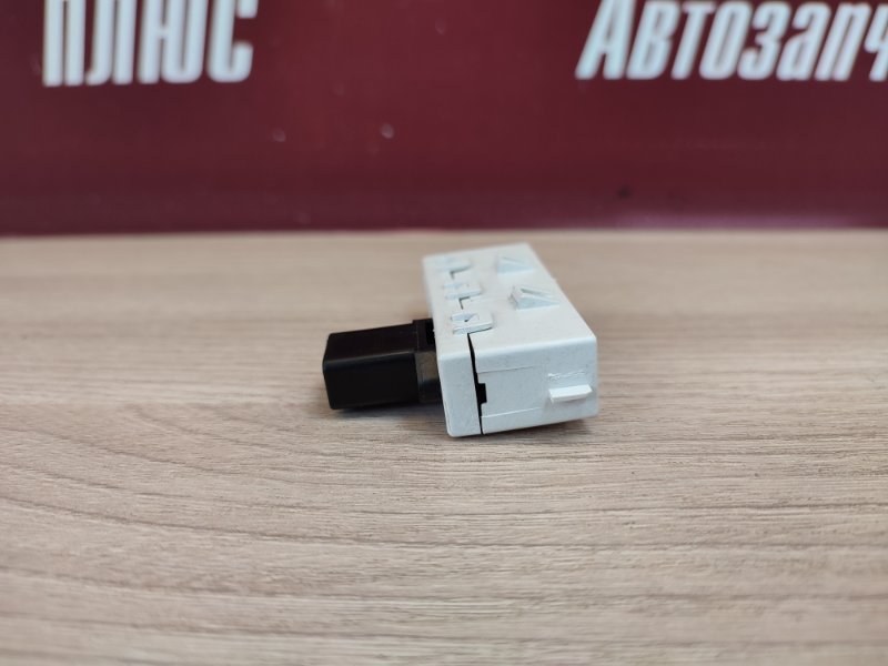 Датчик ремня безопасности - фото 7